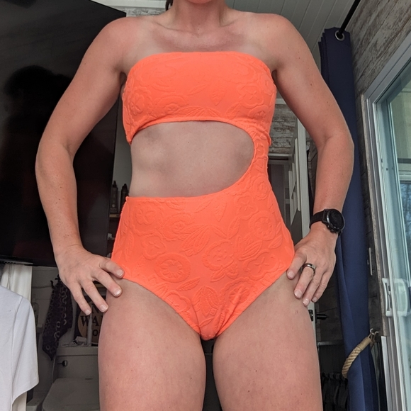 Aerie Soft Floral Cut Out One Shoulder One Piece Swimsuit Medium - Picture 6 of 6